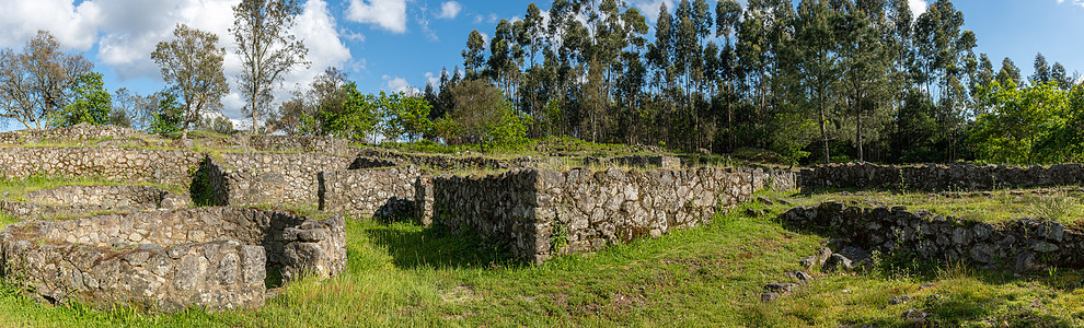 卡斯特罗德罗马里兹爬坡废墟村庄广告房屋圆形考古学山堡建筑物图片