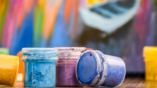绘画用画笔油漆铅笔艺术家创意工坊的概念工具刷子学校水彩调色板彩虹颜料教育染料团体图片