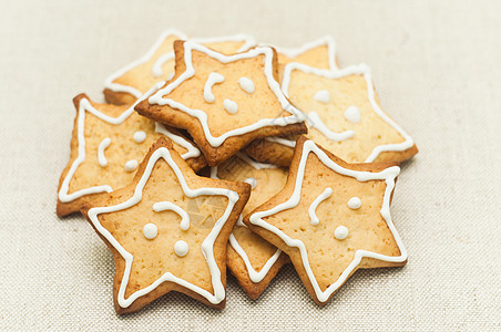 自制的生姜饼干庆典食物糖蜜面包香料蛋糕咖啡小吃烘烤假期图片