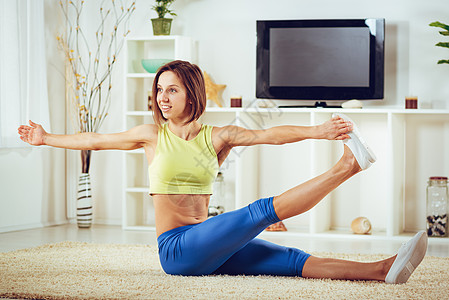 决心获得 Slimer房间运动服运动装女性身体水平生活方式瑜伽活力图片