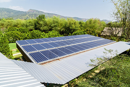 屋顶房屋上的太阳能光电板创新太阳发电机商业蓝色技术科学晴天力量控制板图片