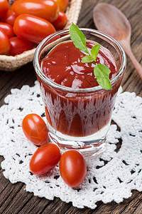 西红柿和番茄酱蔬菜果汁饮食液体食物红色团体厨房橙子沙拉图片