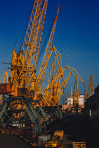 Odessa商业港口 世界上最繁忙的港口 就总航运吨位而言加载仓库贮存货运船厂商品起重机货车货物大部分图片