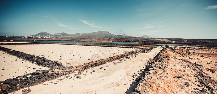 盐碱盐工业勘探情调场地池塘沉淀盐水传统盆地异国图片