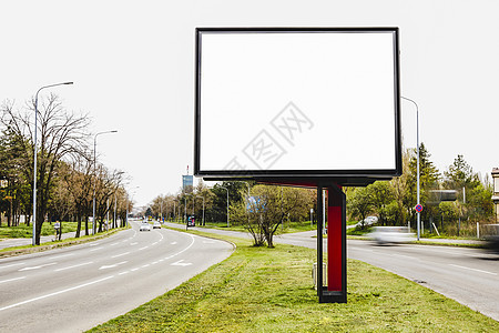 中间道路的户外广告广告广告图片