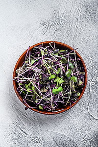 木碗 白色背景 顶端视图中的微绿色萝卜灰色发芽粮食沙拉生物叶子草本植物生长植物健康饮食食物营养图片