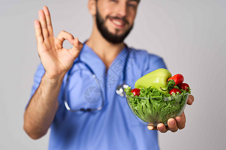 男性营养型蔬菜健康食品治疗医院男男沙拉排毒运动工作水果营养师工作室保险产品食物图片