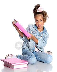 带书的小女孩白色家庭作业文学学校女孩童年阅读女性学习快乐图片