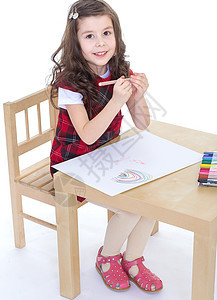 孩子们用蜡笔画画幸福教育乐趣微笑创造力童年女孩艺术绘画学习图片