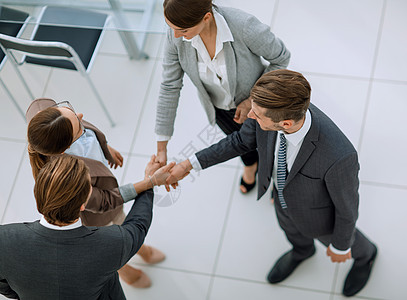 上视图 handshake 商业伙伴成人手势职员交易男人合作商务律师企业家成功图片