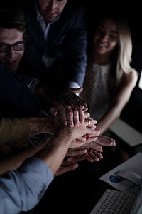 特写联合商业团队讨论合伙社区专业人员团体战略雇员项目公司工作图片