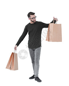 携带礼品的人的全年身长购物冒充纸板男人购物者购物狂姿势食物消费者微笑图片