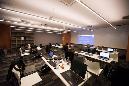 空的教室推介会网络学校作坊数据商业桌子工作工程师椅子图片