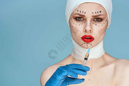 女性美容整容面部注射程序肖像 工作室的生活方式化妆品治疗手套护理女士美容师药品嘴唇诊所医生图片