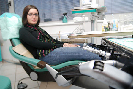 牙科牙医面具办公室疼痛医生工具乐器女性眼镜医疗保险护士图片