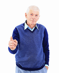 一个快乐成熟男人的肖像 展示了一只大拇指在白色上图片
