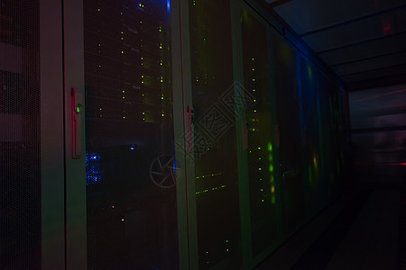 服务器机房数据技术贮存主机力量农场电缆展示基础设施数据中心图片