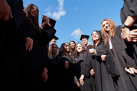 各种国际毕业学生团体 庆祝和庆祝世界新时代成人学校仪式胜利成功庆典证书中学快乐学士图片