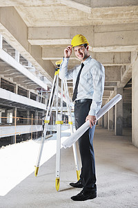 建筑工地建筑师成人职场男性建造建设者工作公司工程项目安全帽图片