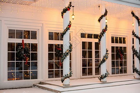 圣诞快乐 新年快乐建筑木头蜡烛问候语庆典桌子窗户锥体房子新年图片