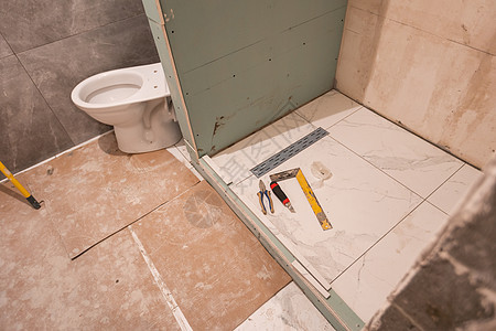 厕所翻新和铺砖 建筑工程图片