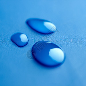蓝色的三重奏 一滴水图片
