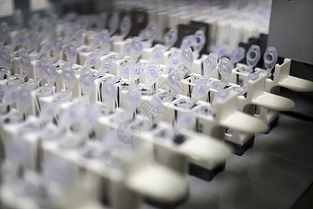 为确定冠状动脉病毒而进行PCR测试的实验室试验管中的检测管管子诊断疾病临床样本病人微生物学医生医疗流感图片