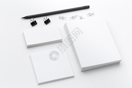 白种背景孤立的空白文具业品牌化商业卡片打印小样活页夹智能推介会品牌夹子纸板推广图片