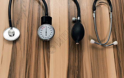 心脏病学 用于测量血压和脉搏的诊断的强力计和压力计 听诊器听筒诊所乐器软管卫生专家心脏病医生脉冲静脉图片