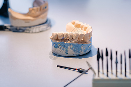 牙科技术员的研磨工具和钻探演习器具职场衰变牙科技师味觉技术员治疗诊所药品图片