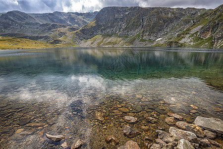 保加利亚里拉山的美景 山脉和湖泊景观 保加利亚假期风景岩石环境旅游顶峰蓝色石头旅行天空图片