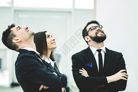 商业成功理念成功的商业团队地位领导欢呼领导者合作工人微笑职场经理工作快感图片