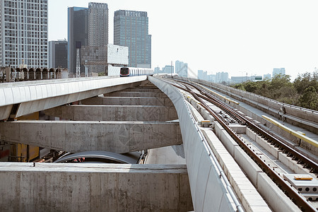 BTS 空中列车到站台首都捷运速度市中心运输车站铁路城市基础设施火车图片