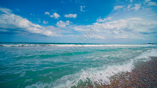 沙滩阳光明媚的一天 蓝天图片