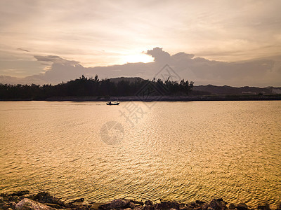 美丽的风景晚上夏天泰国自然背景图片