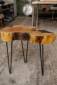 天然木材边桌 slab 咖啡桌 现代咖啡桌房子配件床头柜茶几生态房间棕色木工作坊环氧树脂图片