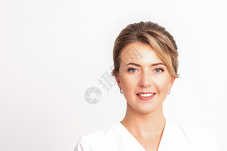 快乐微笑的美容人的肖像女士化妆品皮肤科温泉按摩药品女孩医生皮肤卫生图片