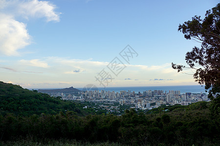 从钻石头到马诺亚的火奴鲁鲁市山景图片