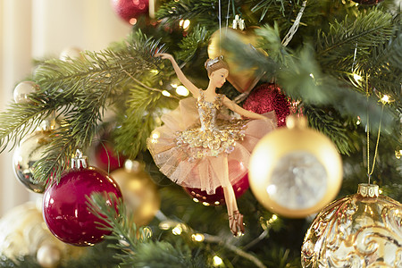 新年的玩具 圣诞树上的装饰品 圣诞节日快乐图片
