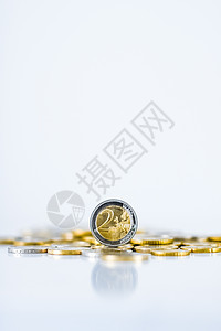 欧元硬币 欧洲联盟货币利润信用投资薪水银行库存贷款奢华财富现金图片