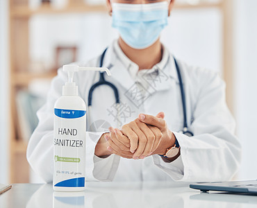医生洗手液用于在医院诊所进行 covid 清洁 卫生和规程 以应对日冕病毒大流行 消毒和细菌 预防患病风险的医疗保健安全 流感病图片