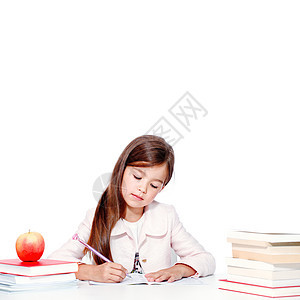 快乐和可爱的青少年学校女孩在书本或笔记本上写作知识铅笔学习班级工作阅读女性考试数学同学图片