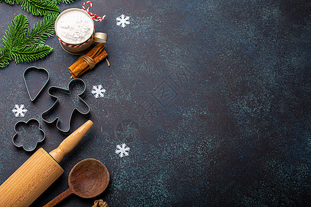 圣诞烘烤背景最佳视图枞树刀具蛋糕新年框架勺子面团面包家庭假期图片