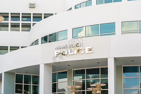 MBPD 迈阿密海滩警察局 SOBE 在华盛顿街现代大楼图片