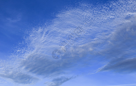天空与高积云在 Spai编队时间鲭鱼自由蓝色路线戏剧性气氛空气天堂图片