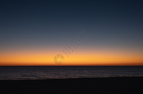 海岸的日落墙纸海报蓝色橙子天空海岸线海景海浪阳光海滩图片