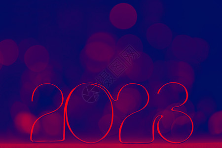 2023年新年快乐 美丽的网络横幅或广告牌模板 红色标号为2023的蓝背景和复制文本空间图片