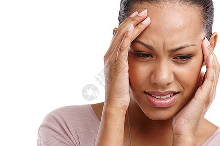 头痛 女人和脸上的痛苦 心理健康压力和危机与焦虑隔离在白色背景 沮丧 抑郁和心理 疲劳的大脑和脑雾模型图片