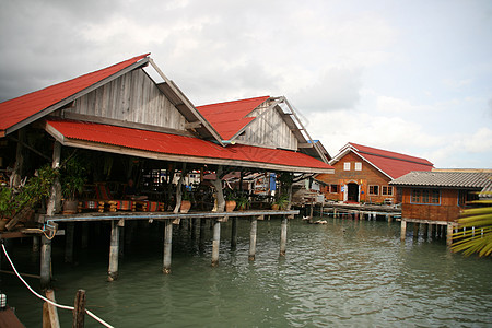 沙巴水上建筑浮动餐厅背景