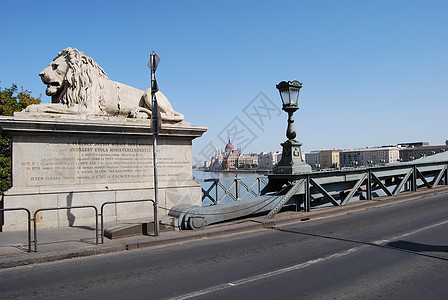匈牙利布达佩斯 狮子阿托普纪念碑图片